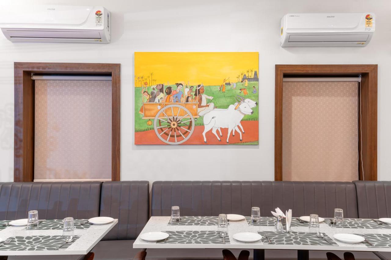 The Elite Hotel Haiderabad Buitenkant foto